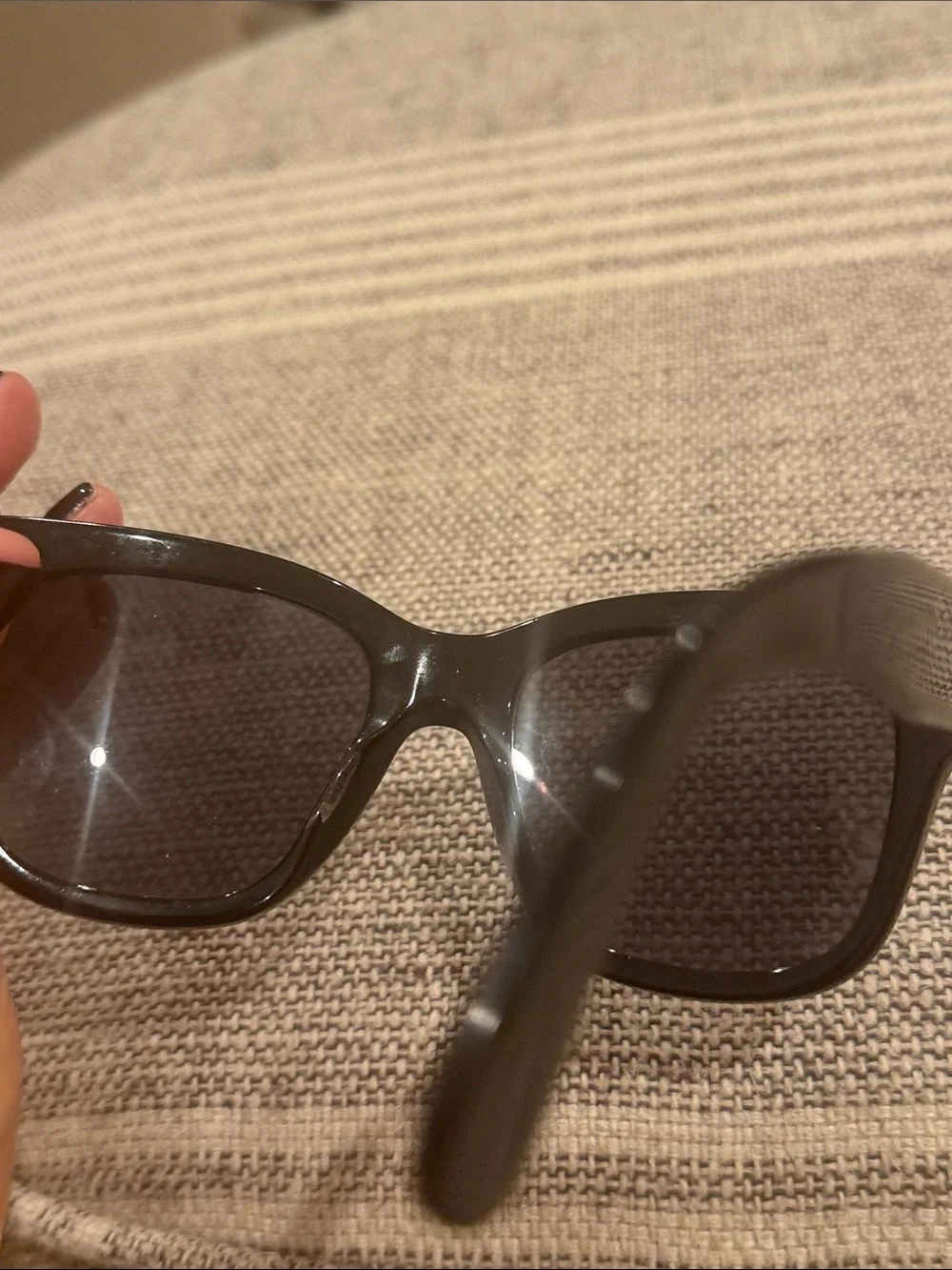 Oliver Peoples sleek black